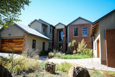 2916 on Egret
Parys Golf Estate