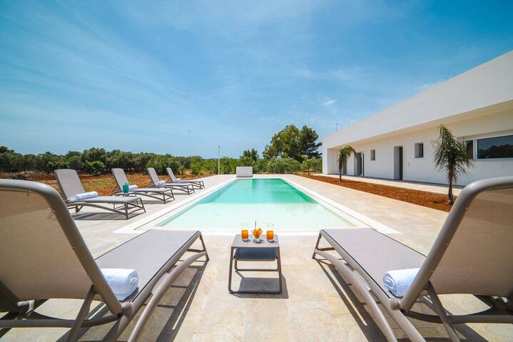 Villa Donnosanto 5 minuti da spiaggia. Ostuni 10km gallery image 4