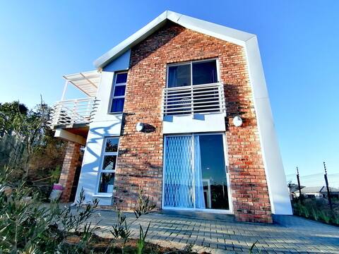 StylishG Self Catering with view