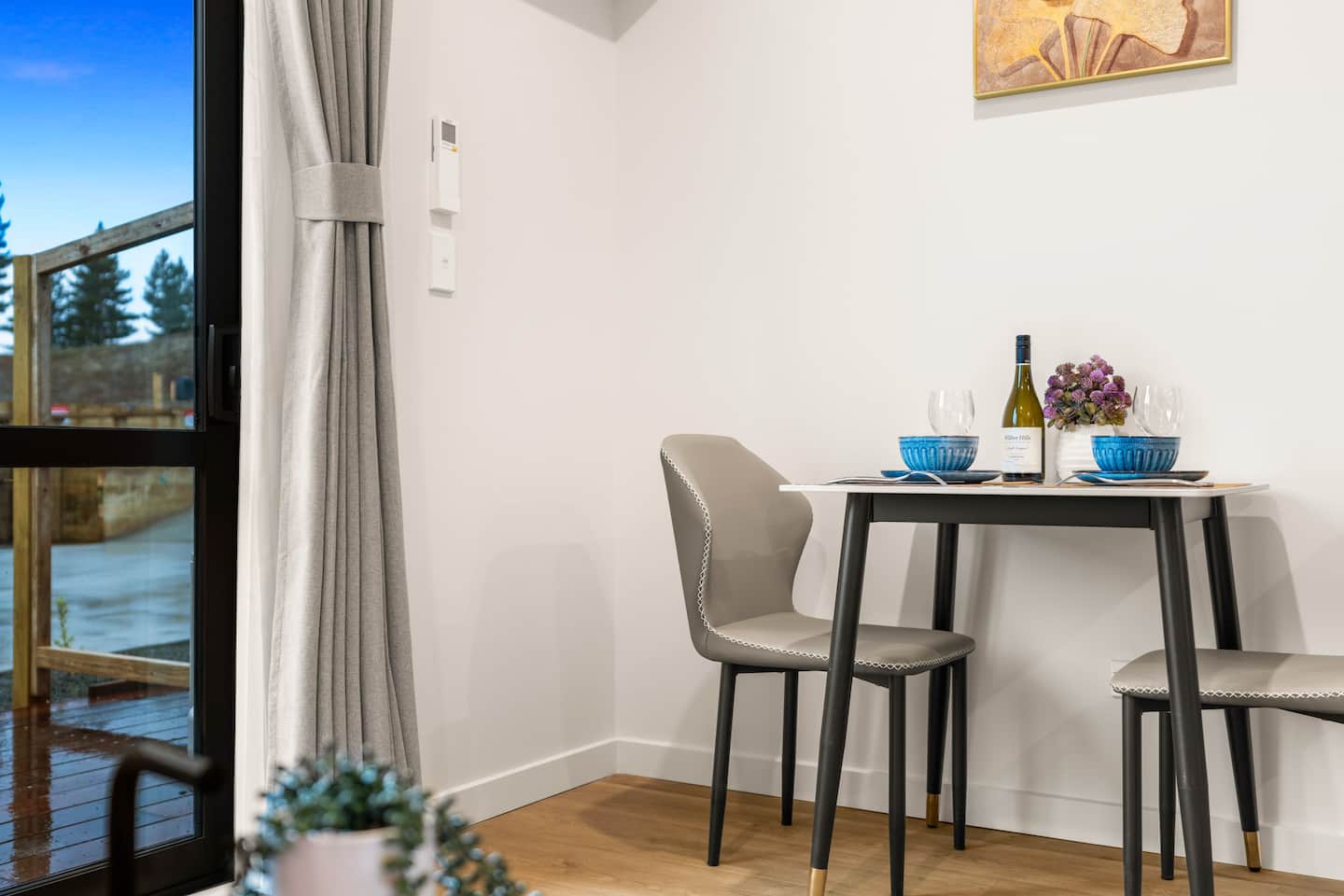 New Stylish1 Bedroom Premium Studio/kingbed Unit B 2