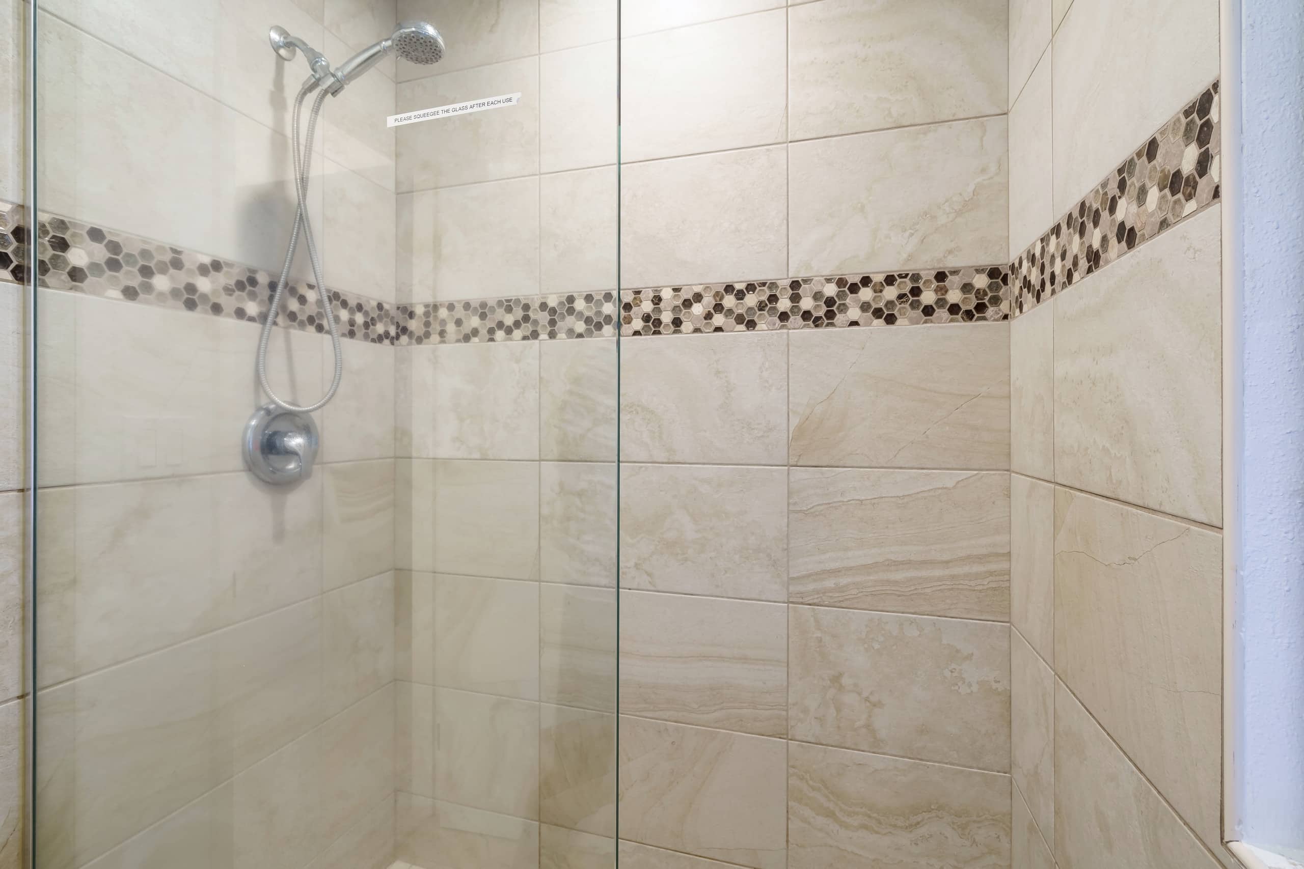 Condo in Kihei · ★4.75 · 2 bedrooms · 3 beds · 2 private baths - Image 11