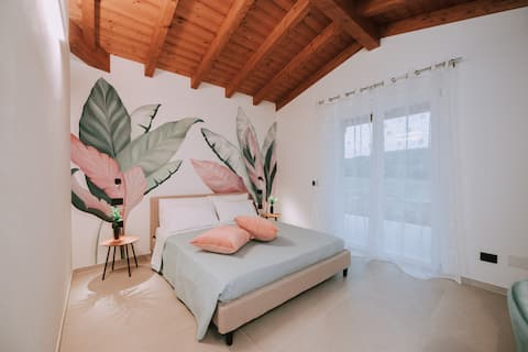 Memi's Home Garda Lake: villetta relax + giardino