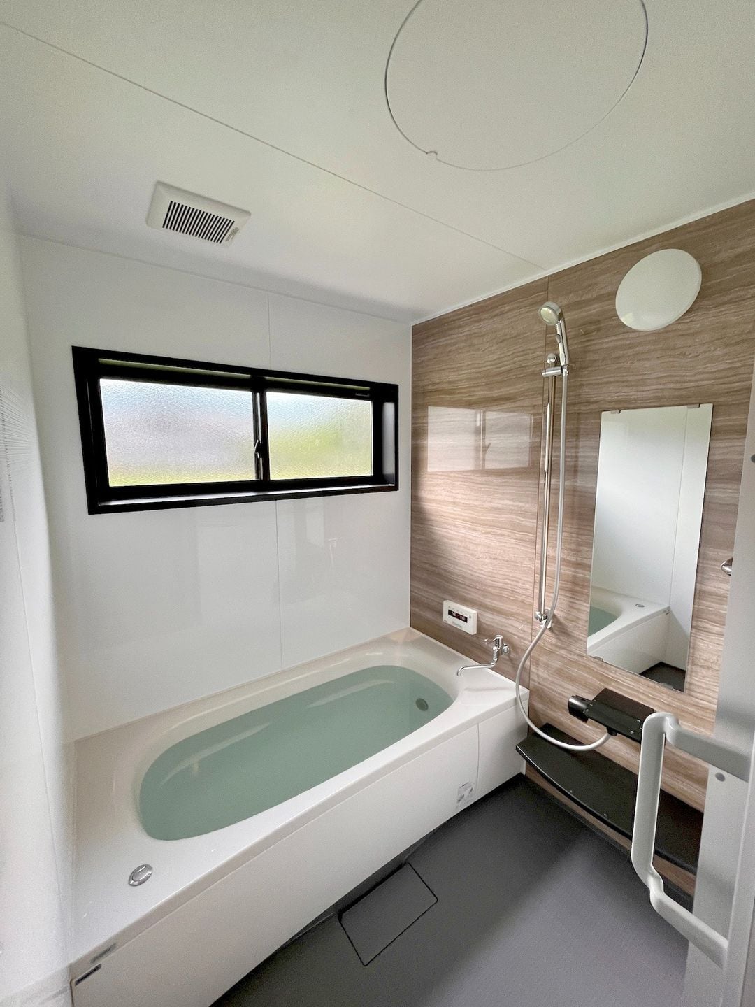 リノベーションしたばかりなので、広くて綺麗です。