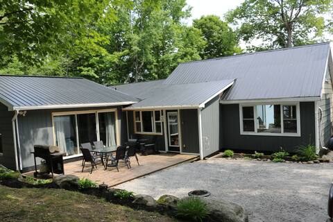 White Tail Cottage