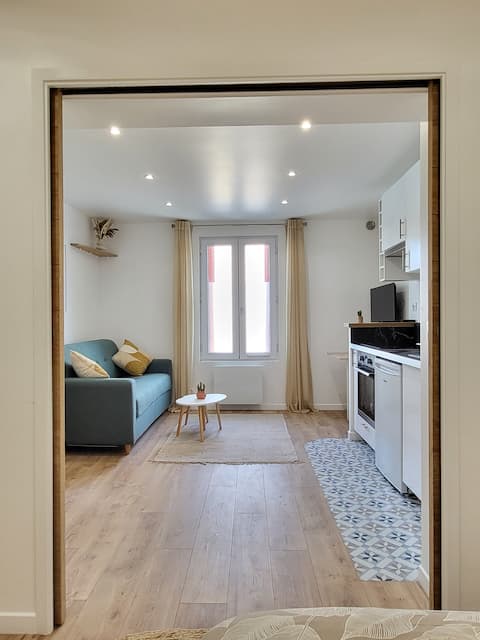 Top performing Airbnb: Charming cocoon near Paris in Aubervilliers