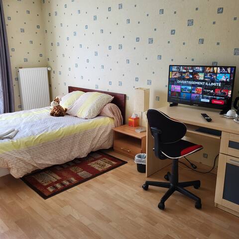 2 bedrooms, garden, fitness room
