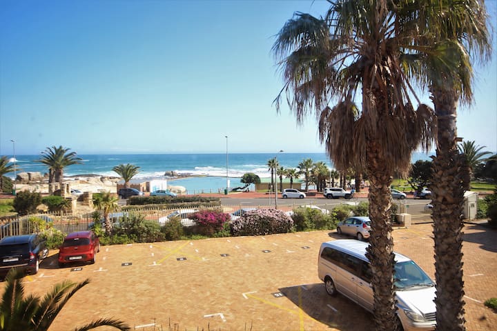 3 Bedroom Tidal pool Apartment gallery image 2