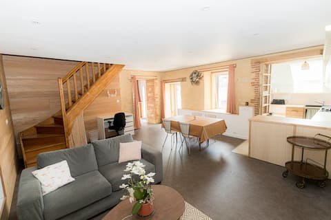 Popular Airbnb listing: Serene Land Quiet house near Rennes in Bruz