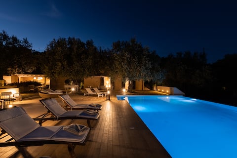 Gioi - Villa with pool in Noto