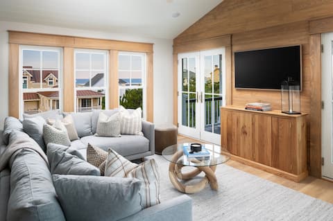 Top Airbnb: The Osprey | New Construction, Ocean Views & Pool! in Southern Shores