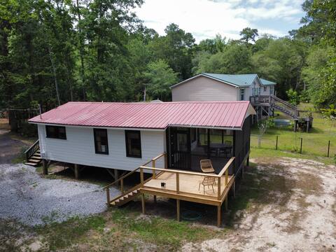 Riverbank Cottage on the Edisto River