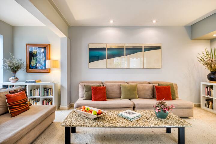 Outstanding, spacious, 3-bedroom gem in Condesa gallery image 3