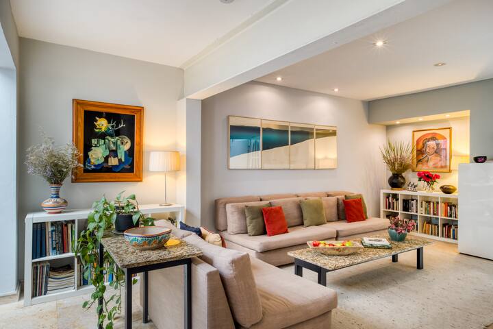 Outstanding, spacious, 3-bedroom gem in Condesa gallery image 2
