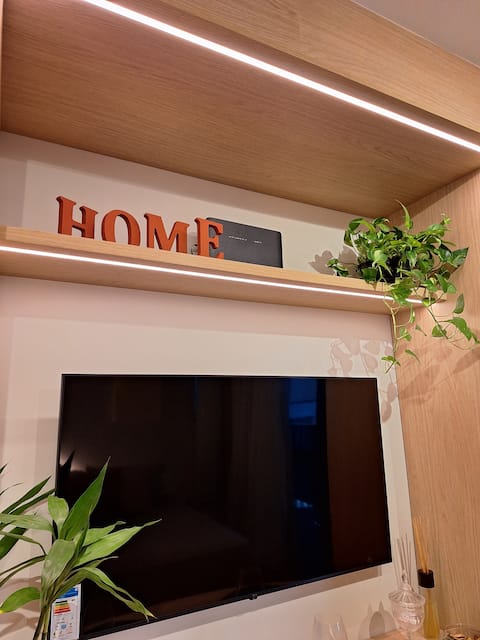 Airbnb em destaque: Studios. Beautiful and brand new in MOEMA Queen bed! em Moema