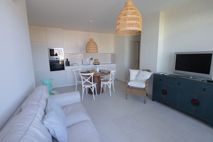 Modern 2br Apt W/ Pool, Steps To Ria Formosa - Tavira