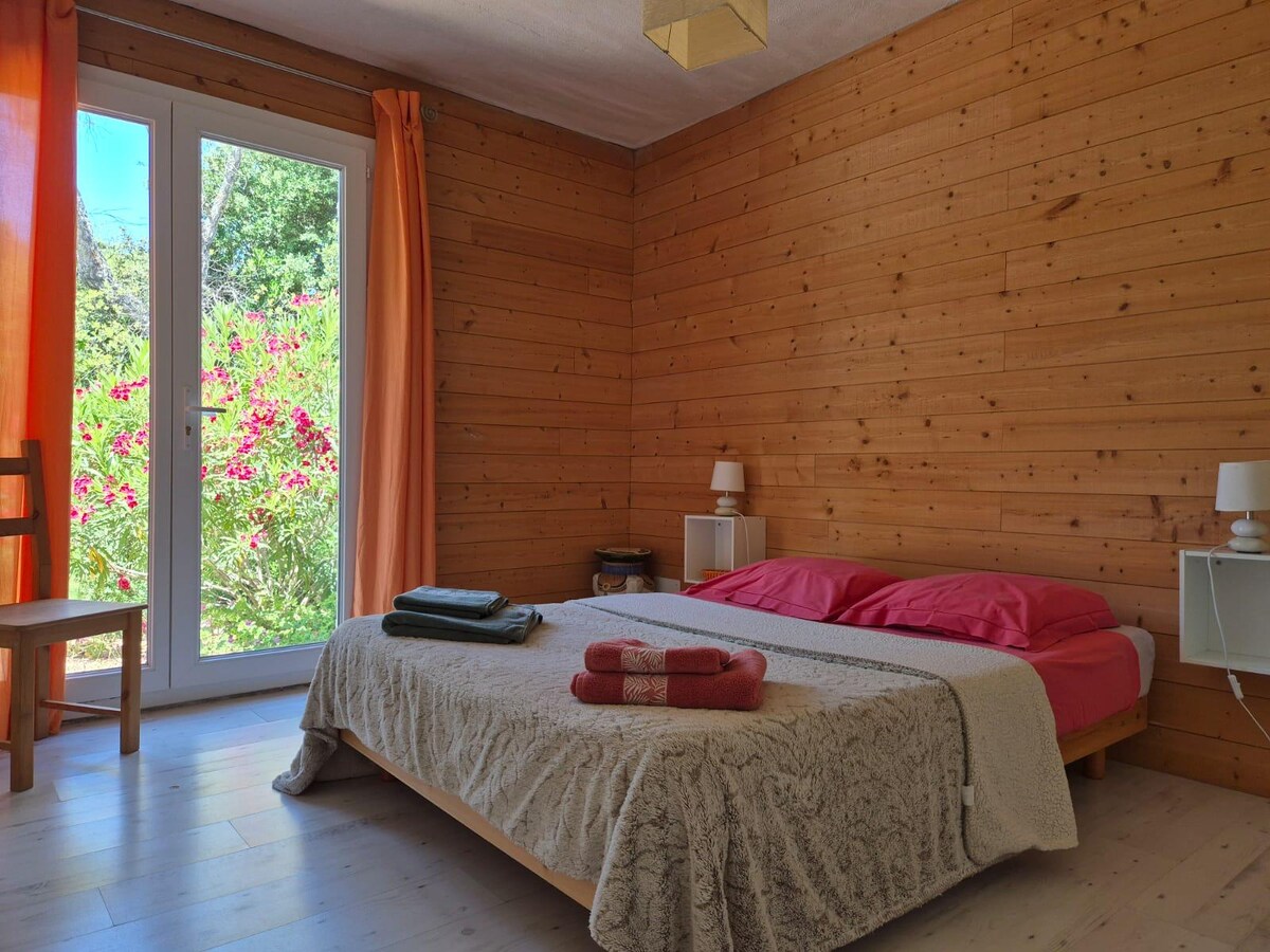 საძინებელი 2