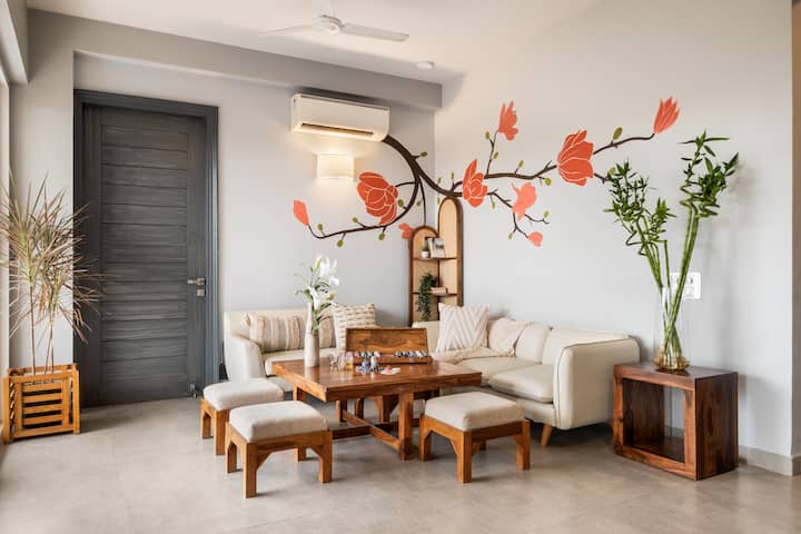 Living room image 4