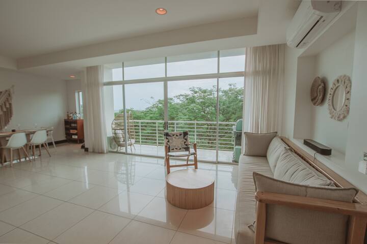 Seaside Escape|2BR Condo with Stunning Ocean Views