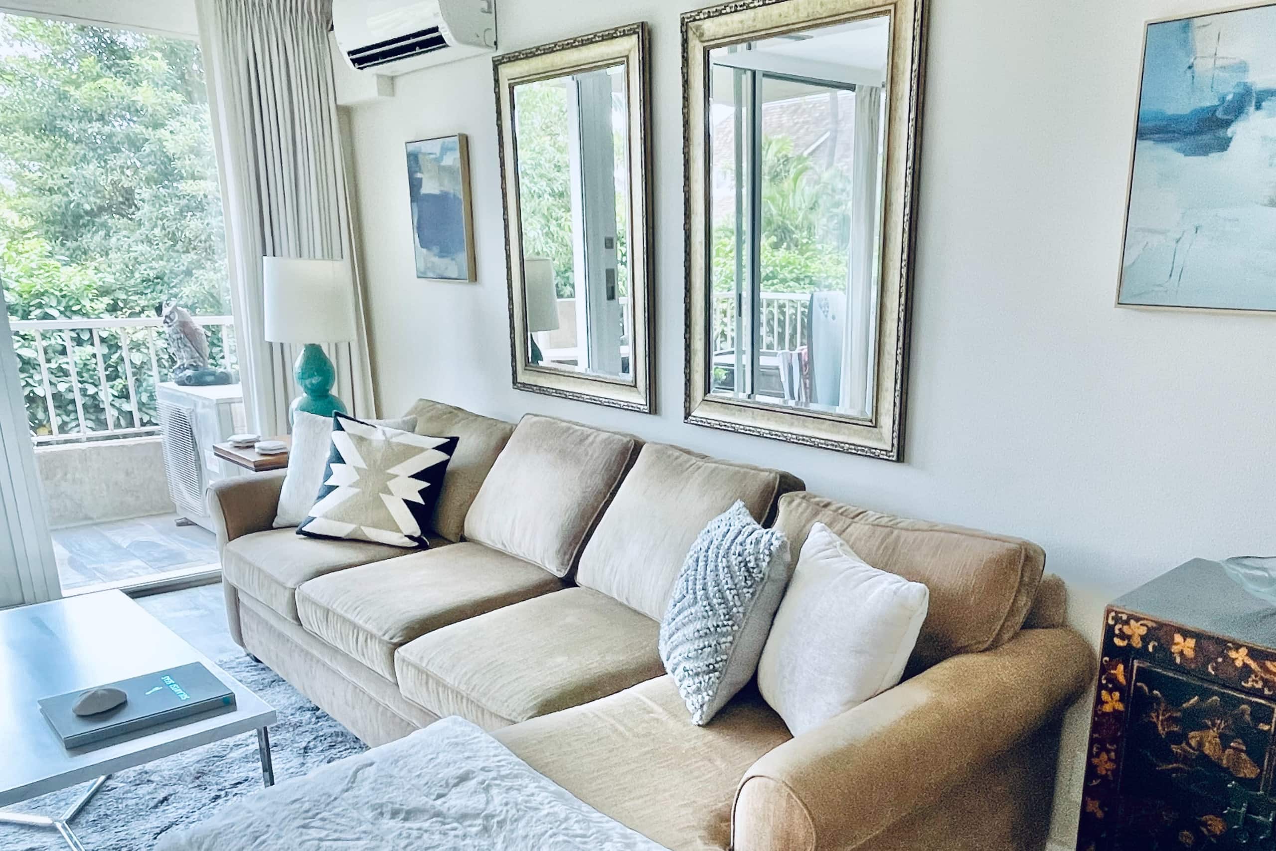 High-end, On Beach, View Balcony, with Pool & BBQ! - Image 4