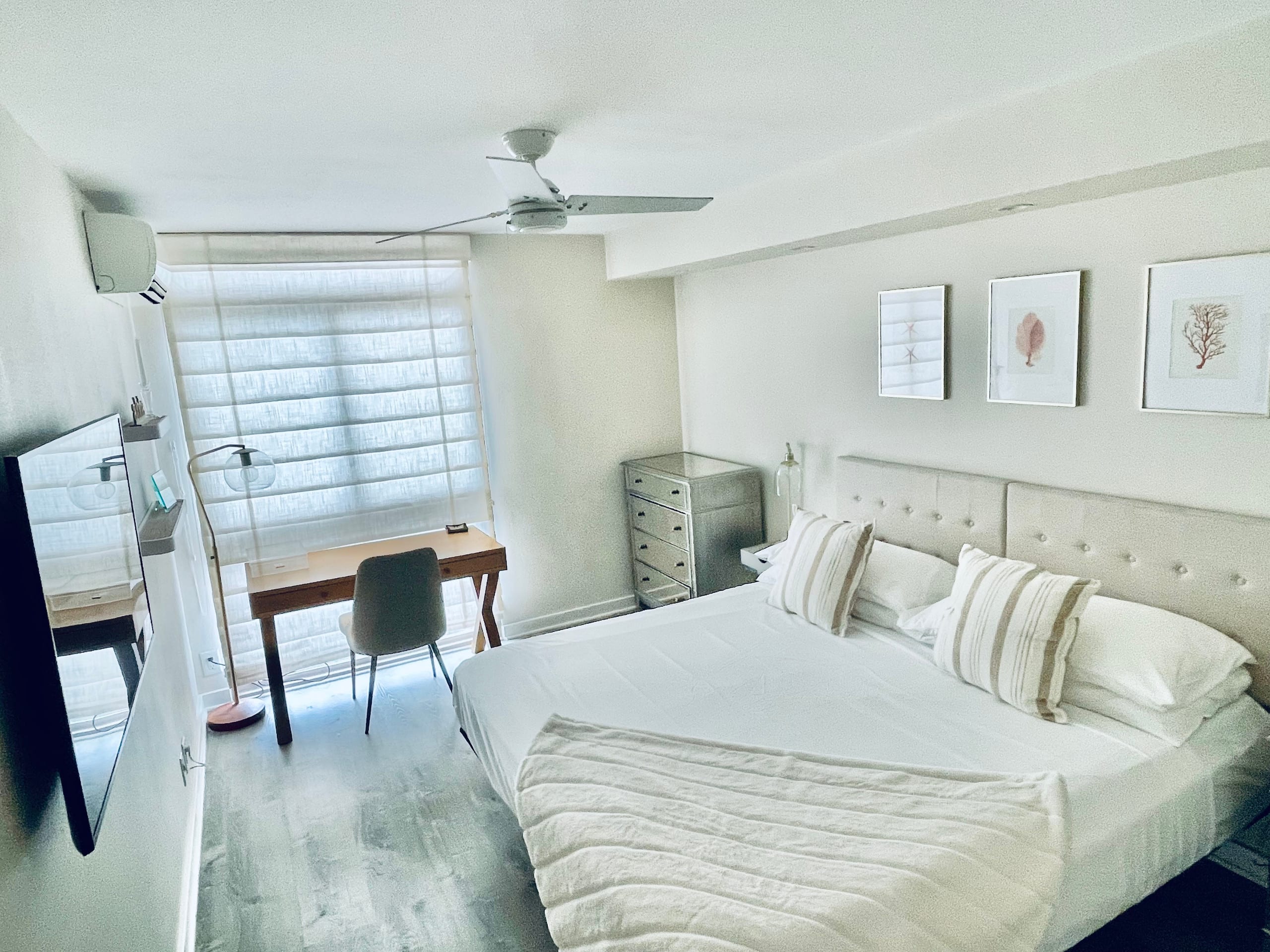High-end, On Beach, View Balcony, with Pool & BBQ! - Image 15