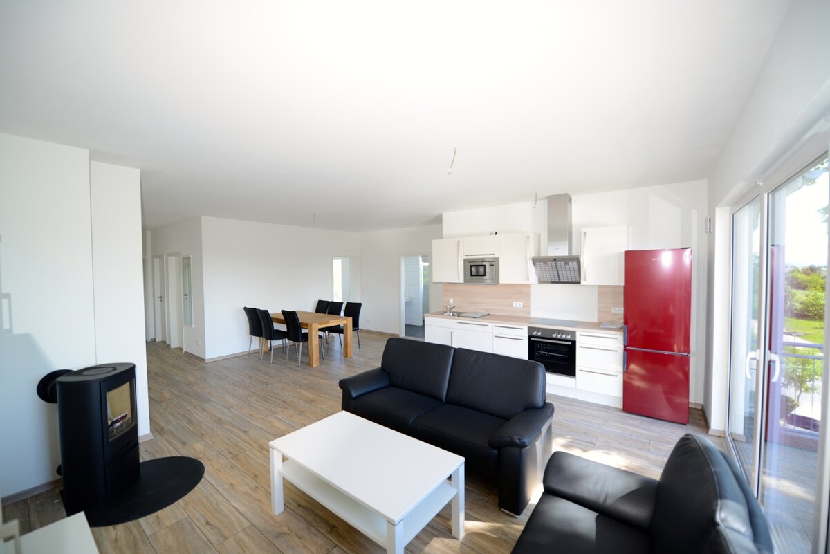 Top performing Airbnb: nice-spacious-well-equipped in Glowe