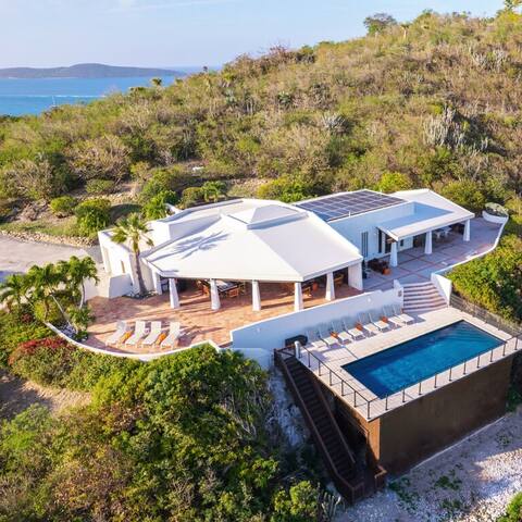 Crucian Hacienda-Panoramic Views in Paradise