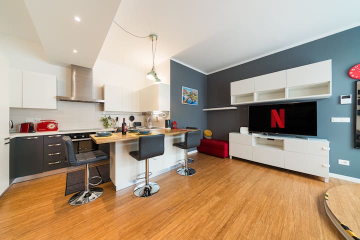 Nettuno Apartment whit Private Garden, Bologna