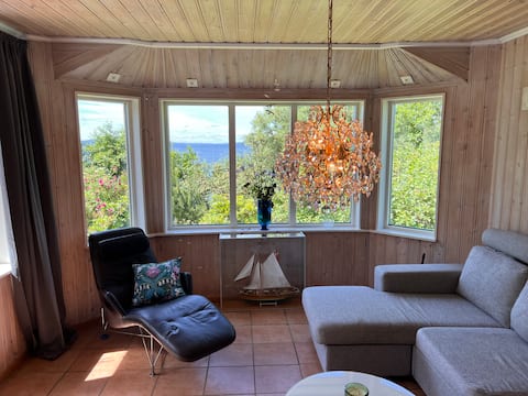 Popular Airbnb listing: House by the lake with private jetty in Mark