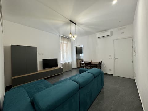 Popular Airbnb listing: Queen's Apartment in Cefalù