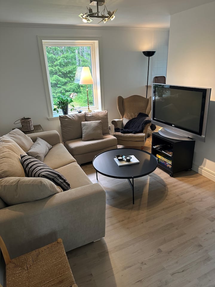 Lilla Huset På Tallberg - Örnsköldsvik