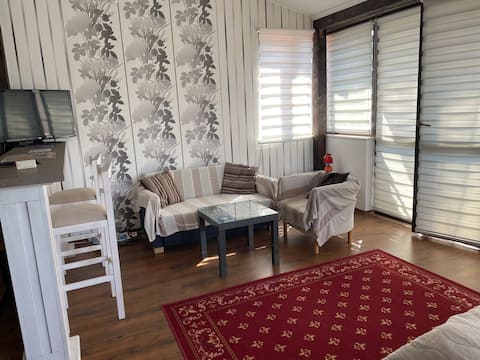Popular Airbnb listing: Penthouse Studio Kapana in Войводино
