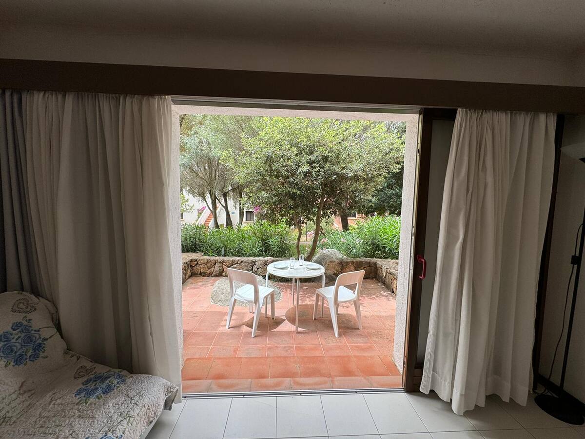 Incastonato tra le Rocce della Costa Smeralda foto 12
