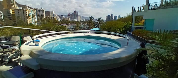Oceanfront Private Heated Pool!