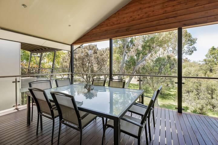 Garden View Beach House gallery image 4