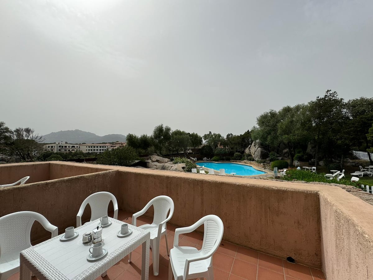 [Ampia Terrazza] e Splendida Vista Piscina foto 1
