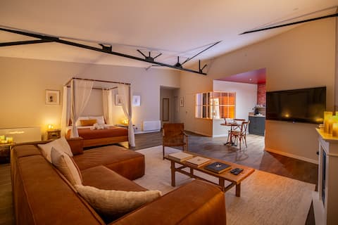 L'Attirance, Charming loft!