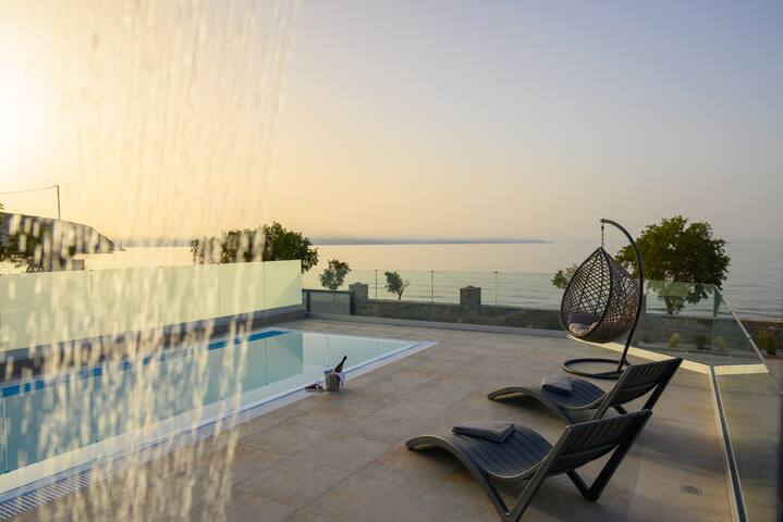 Almyriki Villas – Serenity