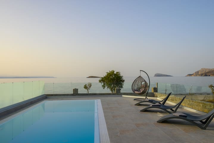 Almyriki Villas – Breeze