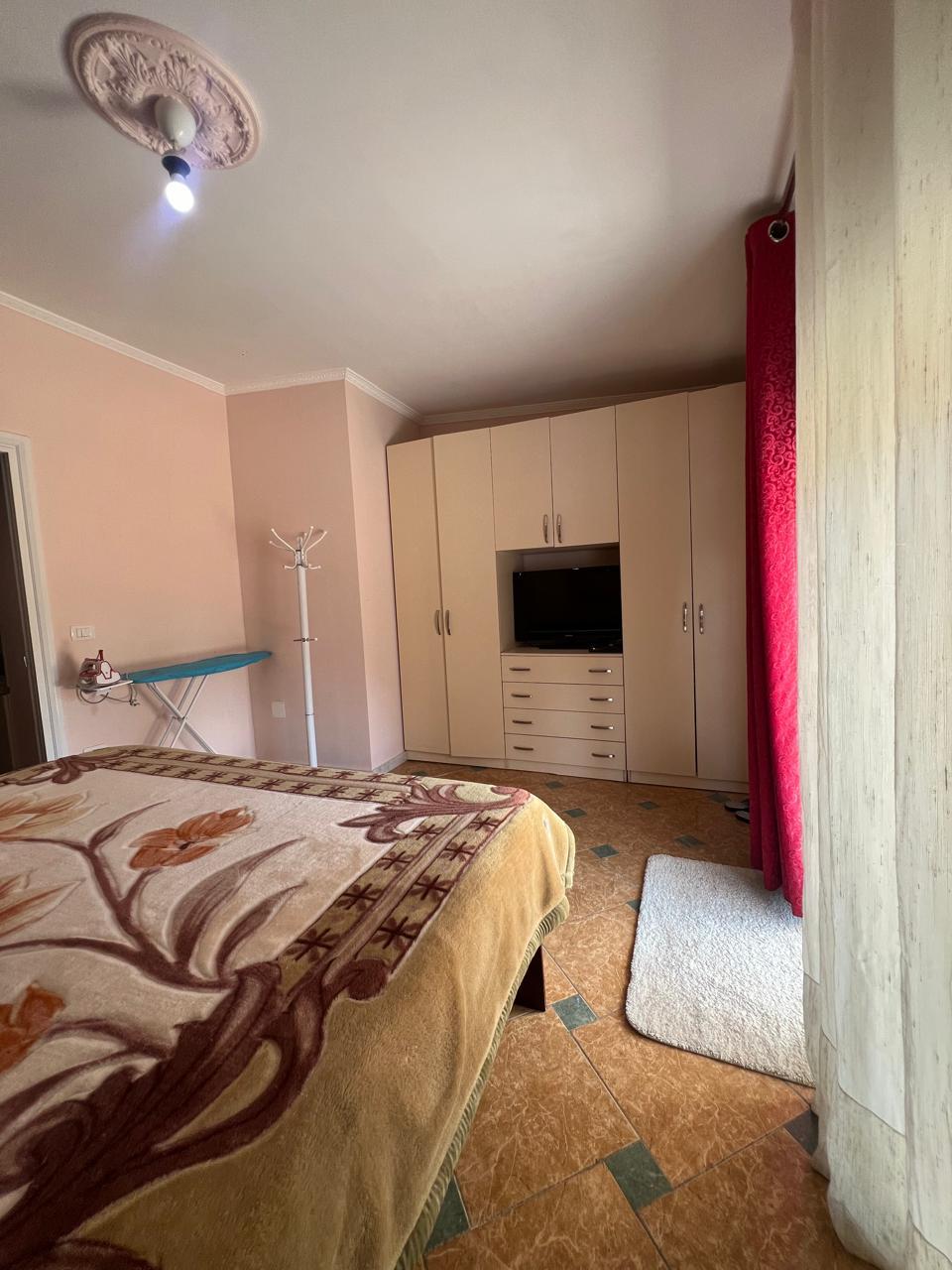 Listing 1184787904396009510