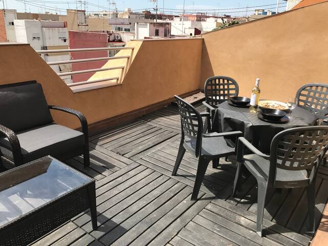 Attic Valencia Beach gallery image 2