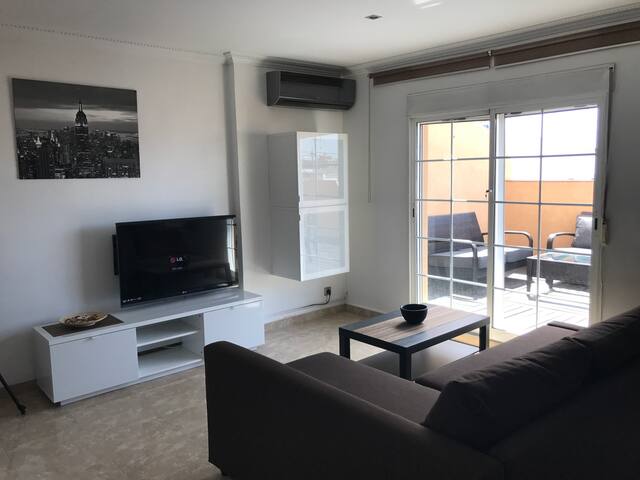 Attic Valencia Beach gallery image 5