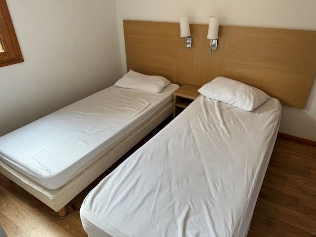 Entire home with 3 bedrooms in Embrun - Orres1800 T3+, 6 pers, piscine