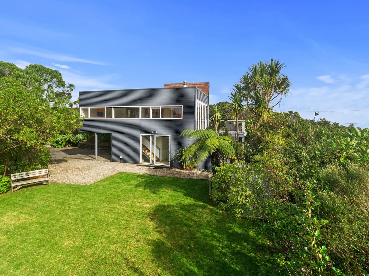 Piha Pool Oasis 4