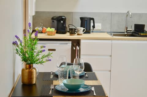 Nice quiet studio in our garden in Marcoussis