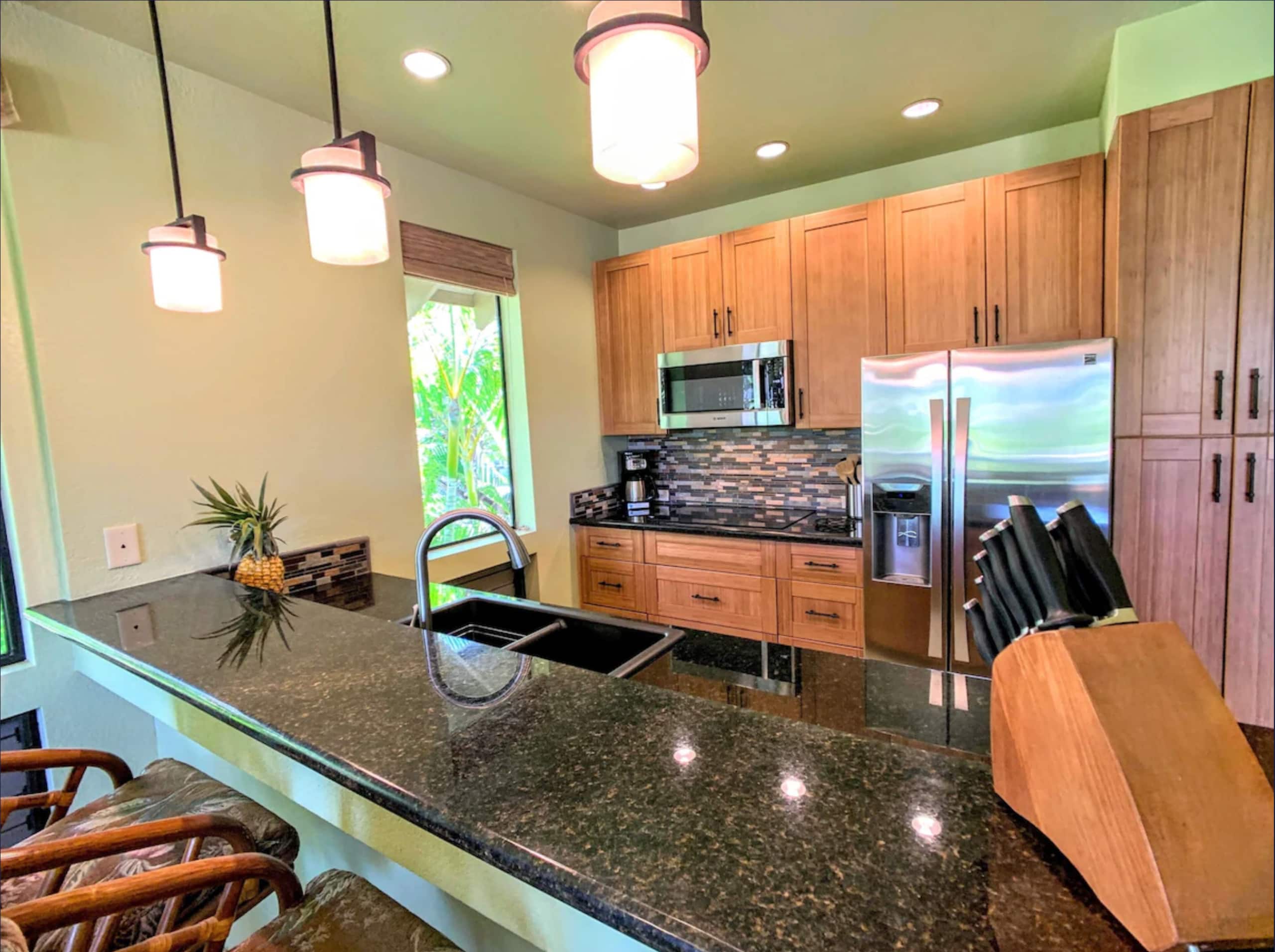 Lowest rates in Wailea right now! Spacious 5-star - Image 4