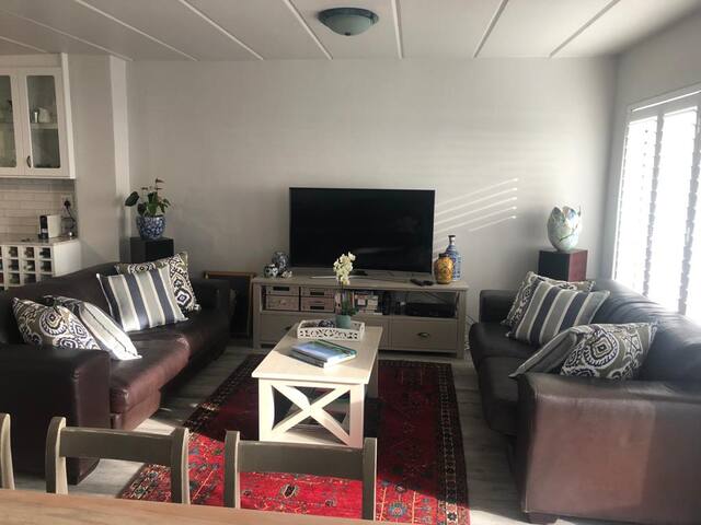 Sunset Beach Paradise – Melkbosstrand gallery image 3