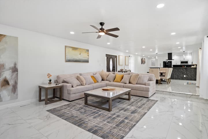 New Listing! “Par” View Paradise Retreat! - Rio Rancho, NM