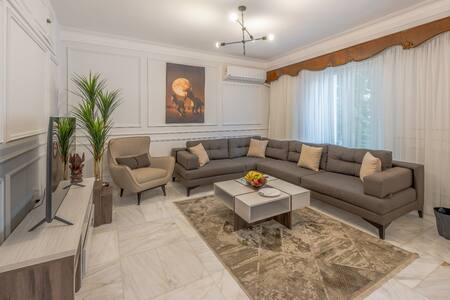 Zamalek Luxury Apartment