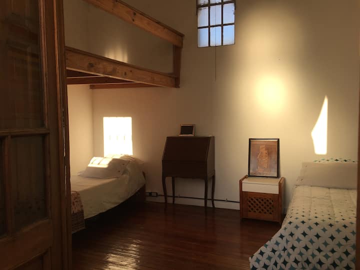 Двухкомнатная квартира с мебелью в San Telmo