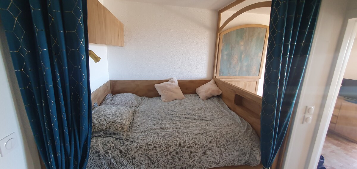 מיטה זוגית עבה 140x190 ס"מ